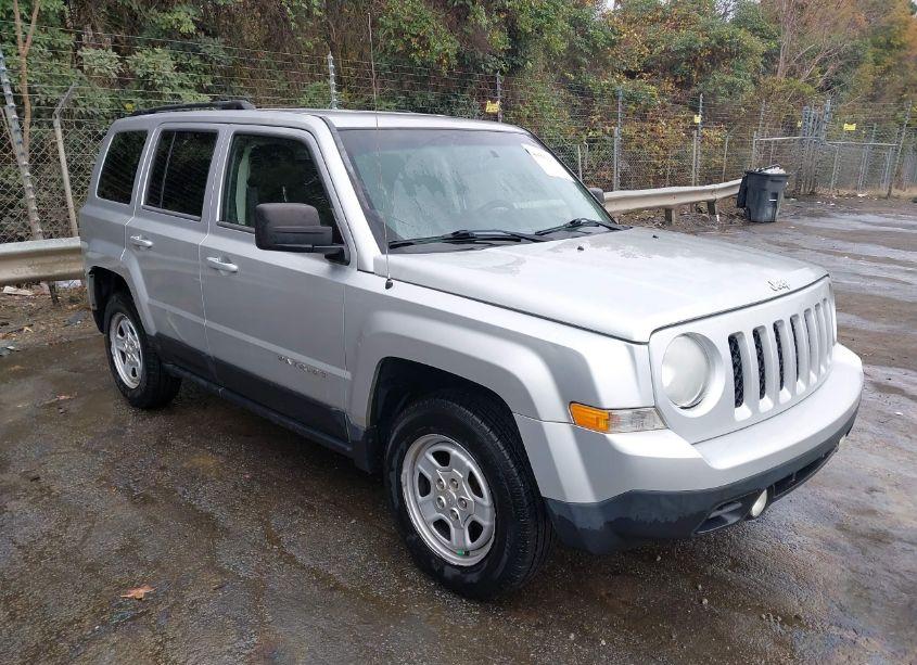 2014 Jeep Patriot SPORT (VIN 1C4NJPBA4ED506173) main photo