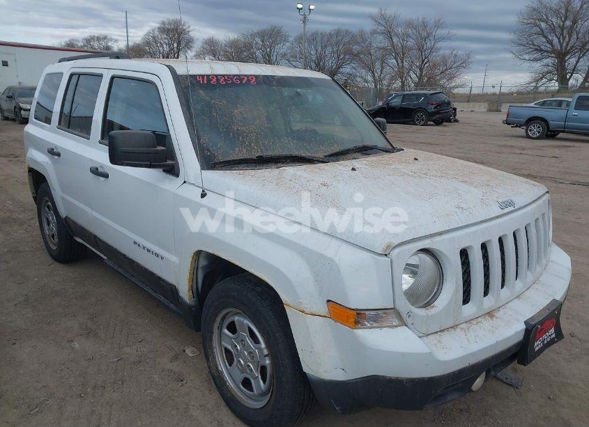 2014 Jeep Patriot SPORT (VIN 1C4NJPBA4ED574876) main photo