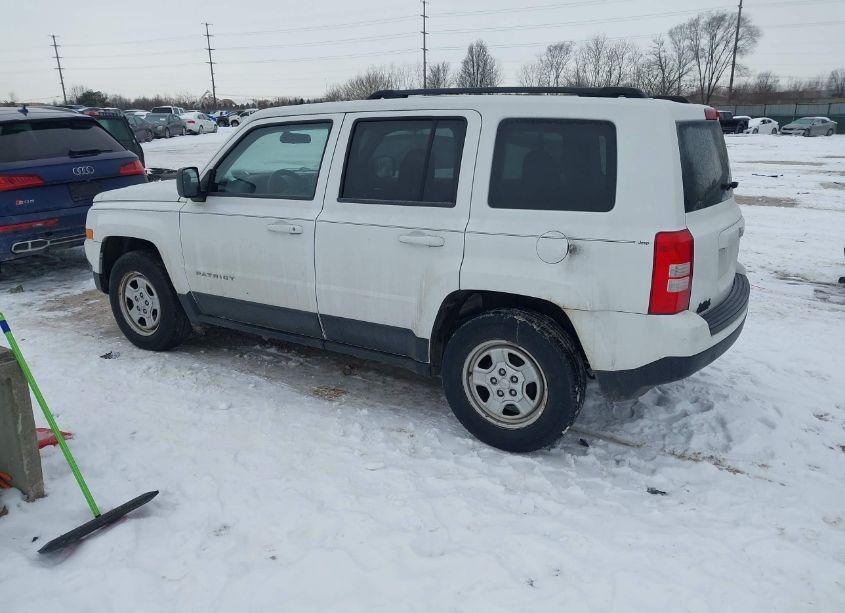 Photo 3 of 2014 Jeep Patriot SPORT (VIN 1C4NJPBA4ED596036)
