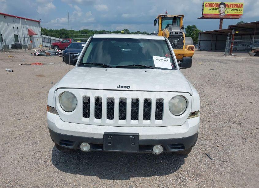 Photo 14 of 2014 Jeep Patriot ALTITUDE (VIN 1C4NJPBA4ED726137)