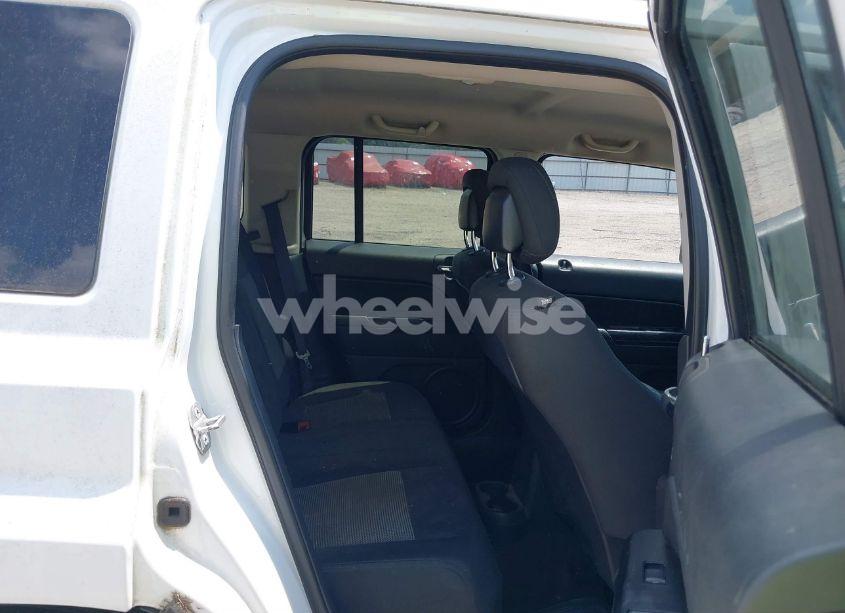 Photo 8 of 2014 Jeep Patriot ALTITUDE (VIN 1C4NJPBA4ED726137)