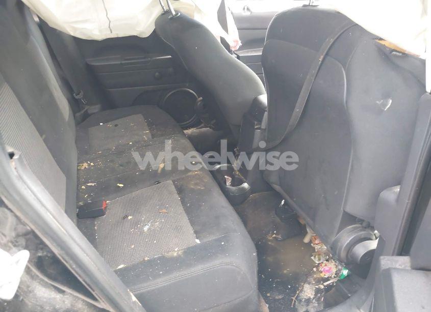 Photo 8 of 2014 Jeep Patriot SPORT (VIN 1C4NJPBA4ED752513)