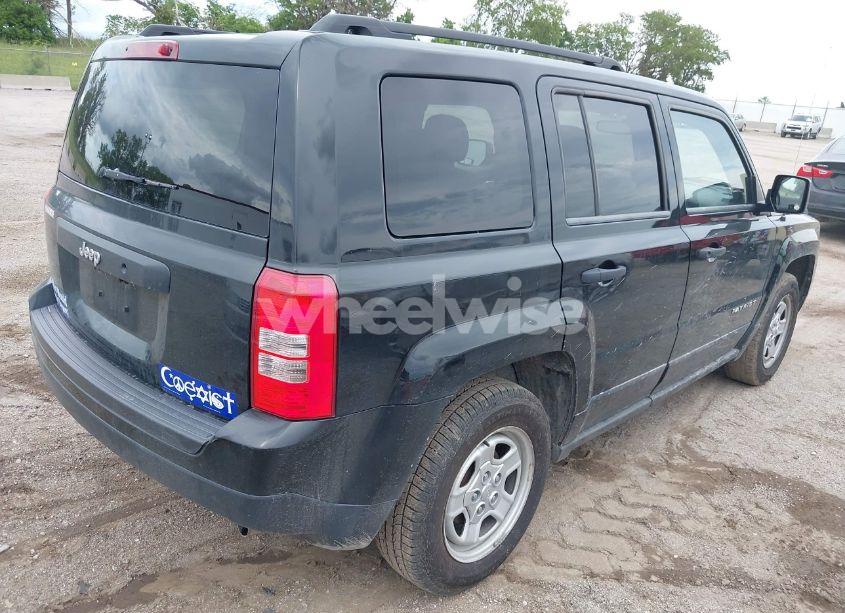 Photo 4 of 2014 Jeep Patriot SPORT (VIN 1C4NJPBA4ED789478)