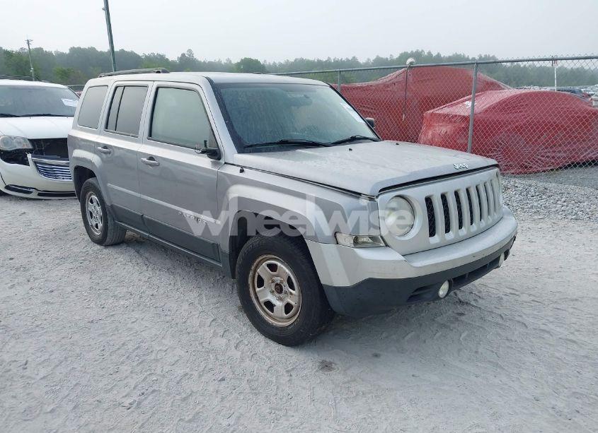 2014 Jeep Patriot SPORT (VIN 1C4NJPBA4ED812192) main photo