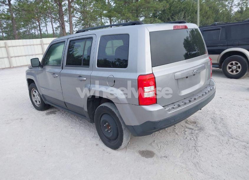 Photo 3 of 2014 Jeep Patriot SPORT (VIN 1C4NJPBA4ED812192)