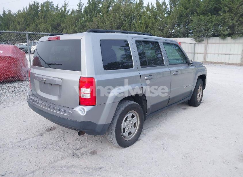 Photo 4 of 2014 Jeep Patriot SPORT (VIN 1C4NJPBA4ED812192)