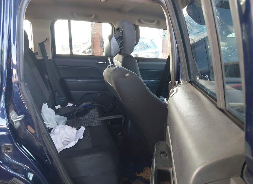 Photo 8 of 2014 Jeep Patriot SPORT (VIN 1C4NJPBA4ED817988)