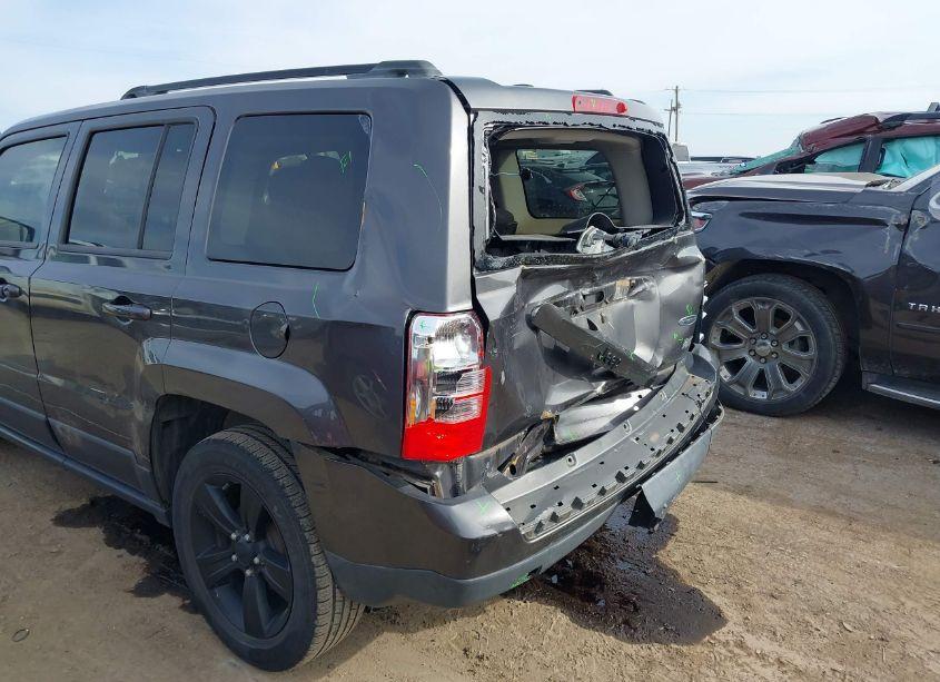Photo 6 of 2014 Jeep Patriot ALTITUDE (VIN 1C4NJPBA4ED819238)