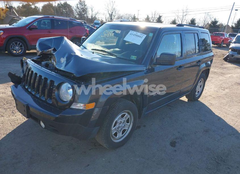 Photo 2 of 2015 Jeep Patriot SPORT (VIN 1C4NJPBA4FD179243)