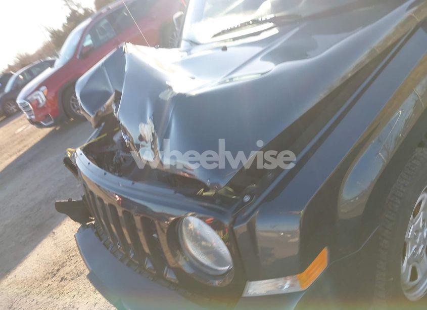 Photo 6 of 2015 Jeep Patriot SPORT (VIN 1C4NJPBA4FD179243)