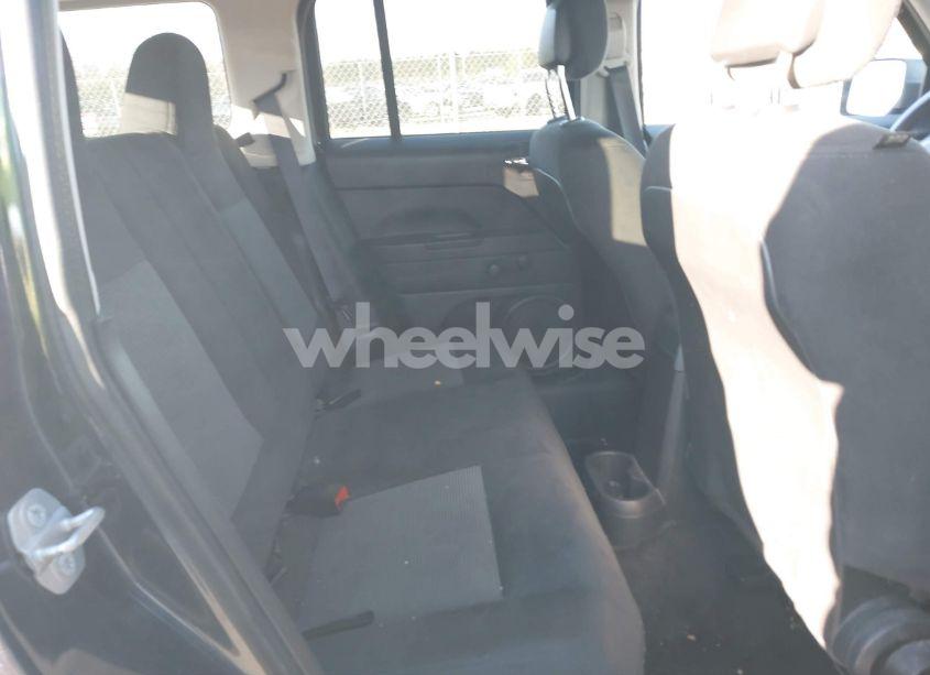 Photo 8 of 2015 Jeep Patriot SPORT (VIN 1C4NJPBA4FD179243)