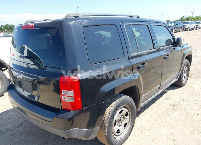 Photo 4 of 2016 Jeep Patriot SPORT (VIN 1C4NJPBA4GD550659)