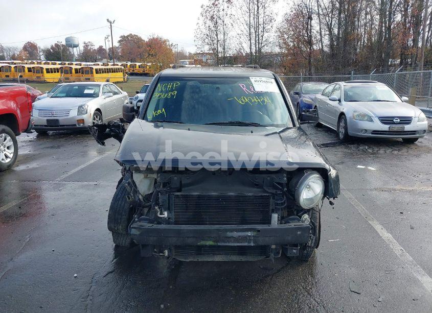 Photo 12 of 2016 Jeep Patriot SPORT (VIN 1C4NJPBA4GD693434)