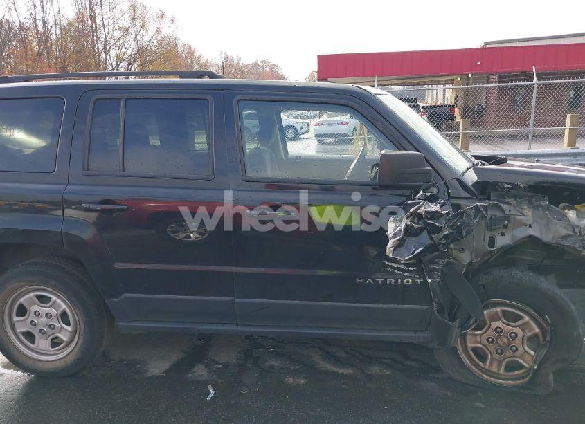 Photo 13 of 2016 Jeep Patriot SPORT (VIN 1C4NJPBA4GD693434)