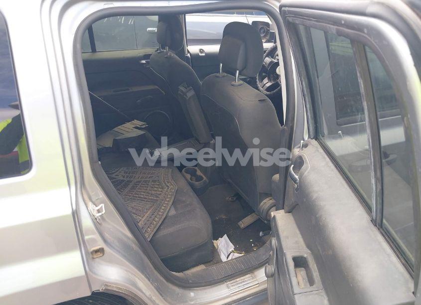 Photo 8 of 2016 Jeep Patriot SPORT (VIN 1C4NJPBA4GD738288)