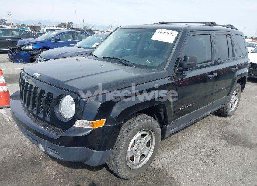 Photo 2 of 2016 Jeep Patriot SPORT (VIN 1C4NJPBA4GD809232)