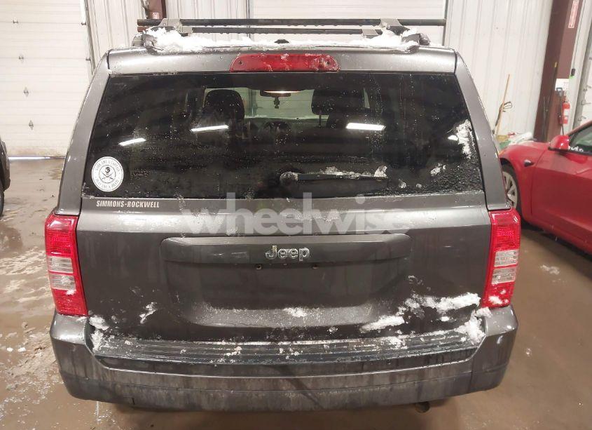 Photo 17 of 2017 Jeep Patriot SPORT FWD (VIN 1C4NJPBA4HD140753)