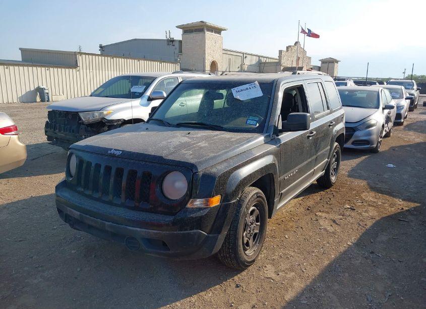 Photo 2 of 2012 Jeep Patriot SPORT (VIN 1C4NJPBA5CD684493)