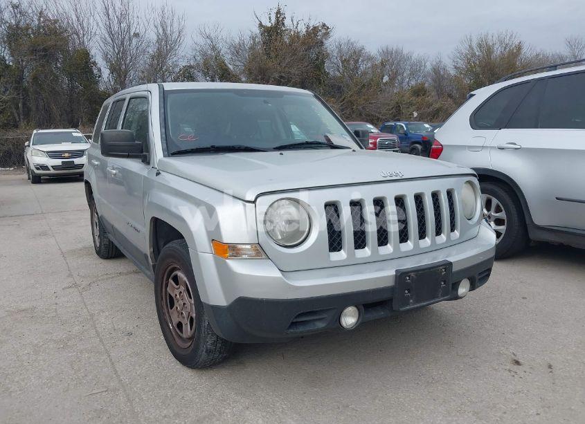 2013 Jeep Patriot SPORT (VIN 1C4NJPBA5DD245733) main photo