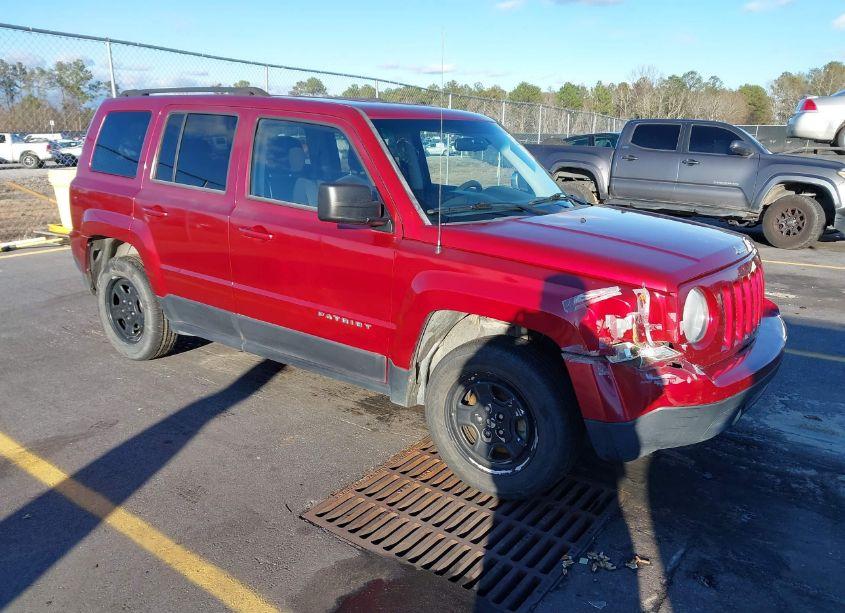 2014 Jeep Patriot SPORT (VIN 1C4NJPBA5ED596112) main photo