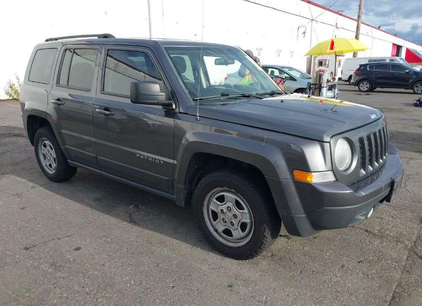 2014 Jeep Patriot SPORT (VIN 1C4NJPBA5ED779560) main photo