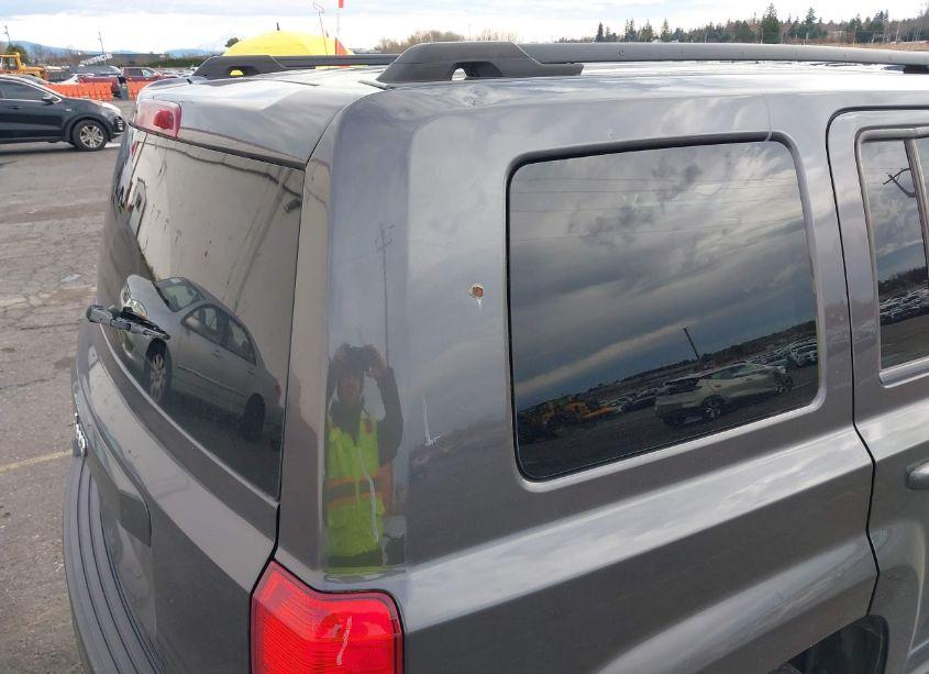 Photo 6 of 2014 Jeep Patriot SPORT (VIN 1C4NJPBA5ED779560)