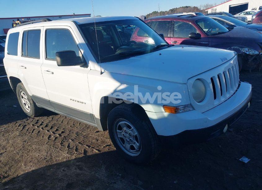 2014 Jeep Patriot SPORT (VIN 1C4NJPBA5ED801279) main photo