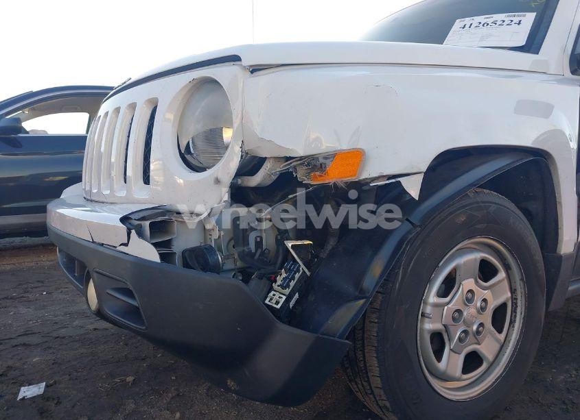 Photo 6 of 2014 Jeep Patriot SPORT (VIN 1C4NJPBA5ED801279)