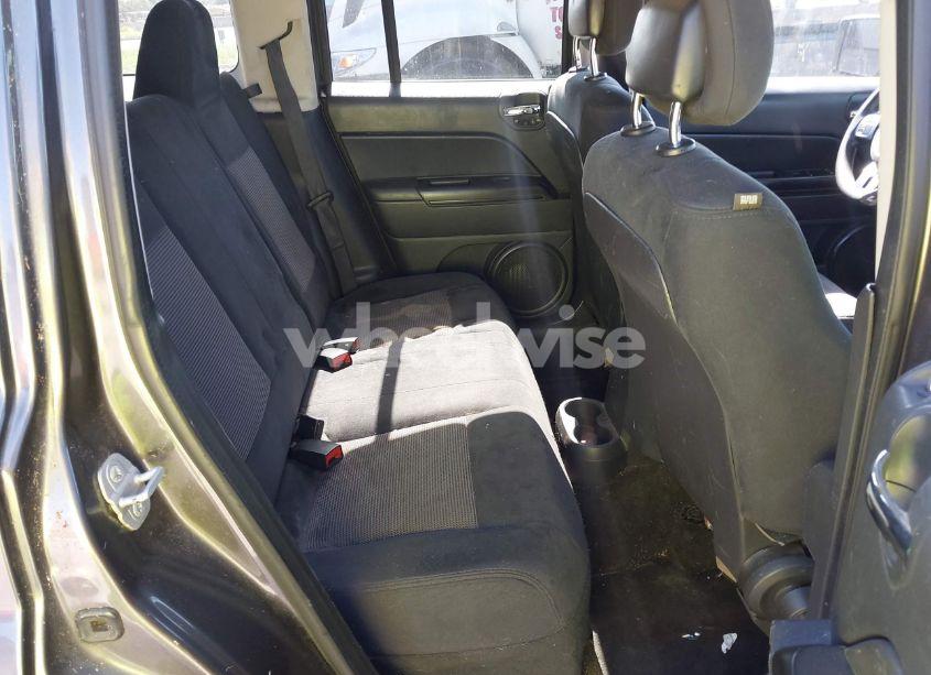 Photo 8 of 2014 Jeep Patriot SPORT (VIN 1C4NJPBA5ED842849)