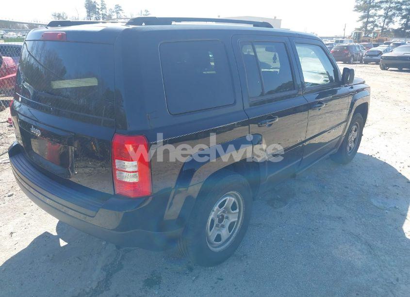 Photo 4 of 2014 Jeep Patriot SPORT (VIN 1C4NJPBA5ED881120)