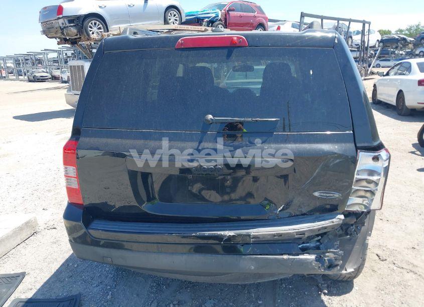 Photo 17 of 2014 Jeep Patriot ALTITUDE (VIN 1C4NJPBA5ED890383)