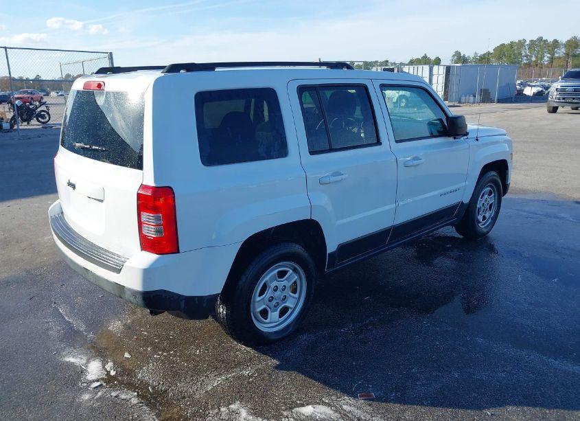 Photo 4 of 2015 Jeep Patriot SPORT (VIN 1C4NJPBA5FD156506)