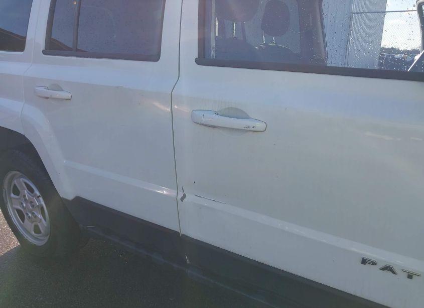 Photo 6 of 2015 Jeep Patriot SPORT (VIN 1C4NJPBA5FD156506)