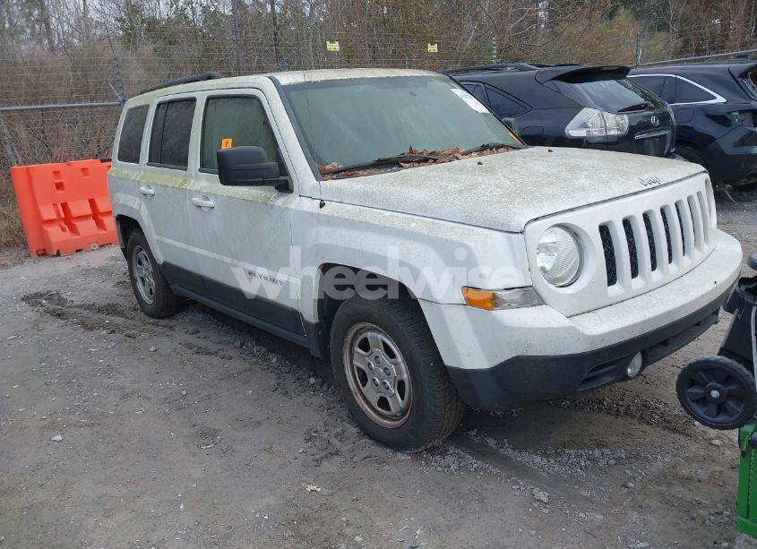 2015 Jeep Patriot SPORT (VIN 1C4NJPBA5FD285488) main photo