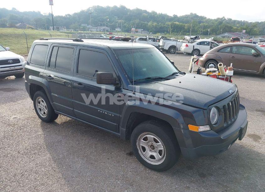 2016 Jeep Patriot SPORT (VIN 1C4NJPBA5GD514804) main photo