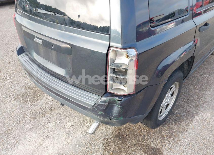 Photo 6 of 2016 Jeep Patriot SPORT (VIN 1C4NJPBA5GD514804)