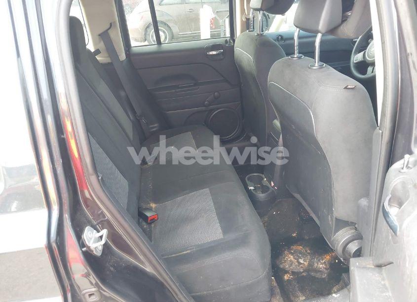 Photo 8 of 2016 Jeep Patriot SPORT (VIN 1C4NJPBA5GD514804)