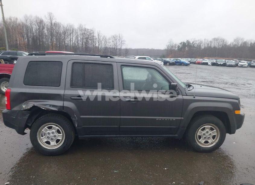 Photo 13 of 2016 Jeep Patriot SPORT (VIN 1C4NJPBA5GD528556)