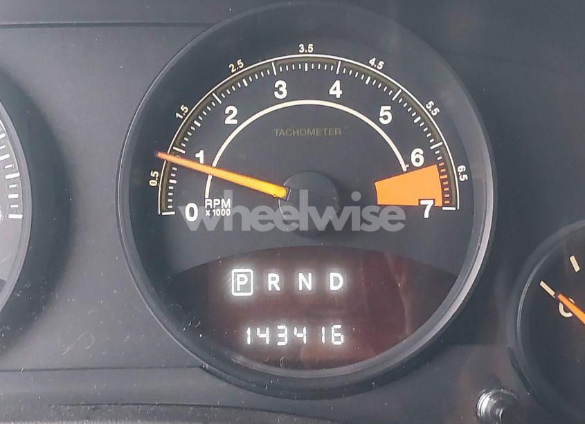 Photo 15 of 2016 Jeep Patriot SPORT (VIN 1C4NJPBA5GD528556)