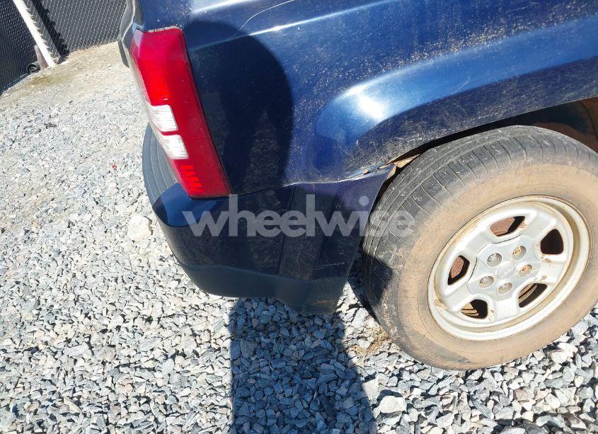 Photo 13 of 2016 Jeep Patriot SPORT (VIN 1C4NJPBA5GD628639)