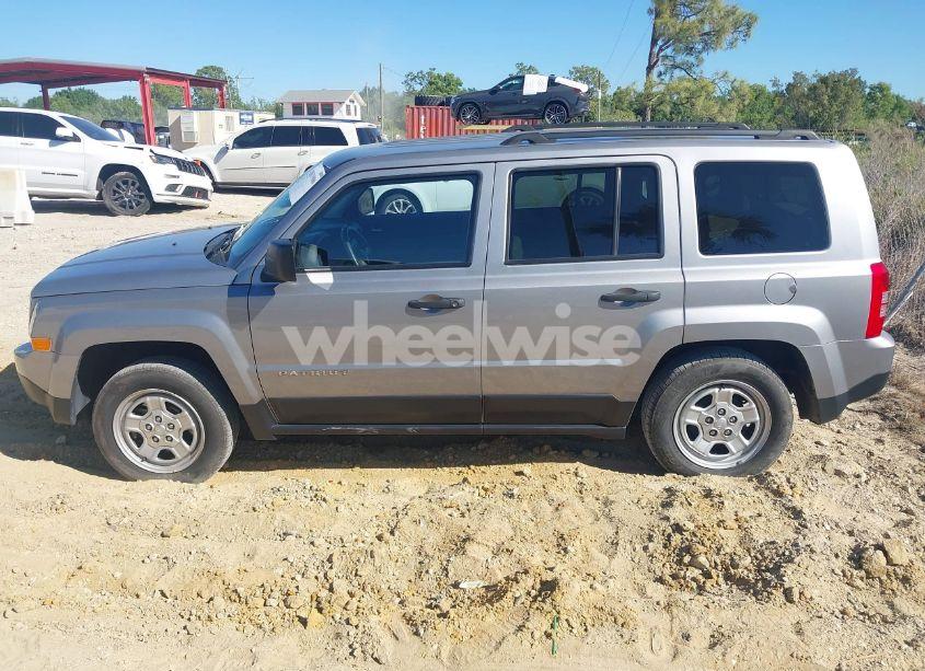 Photo 14 of 2016 Jeep Patriot SPORT (VIN 1C4NJPBA5GD656361)