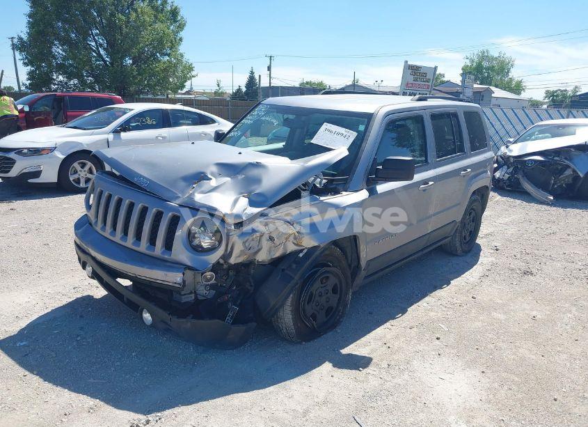 Photo 2 of 2016 Jeep Patriot SPORT (VIN 1C4NJPBA5GD688324)