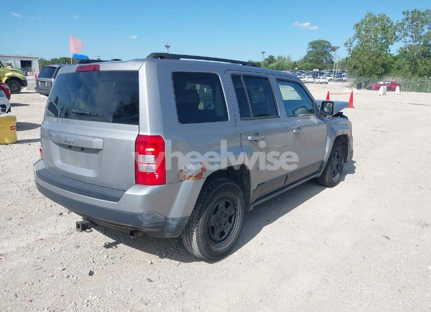 Photo 4 of 2016 Jeep Patriot SPORT (VIN 1C4NJPBA5GD688324)