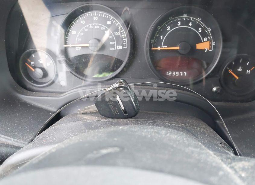 Photo 11 of 2016 Jeep Patriot SPORT (VIN 1C4NJPBA5GD700309)