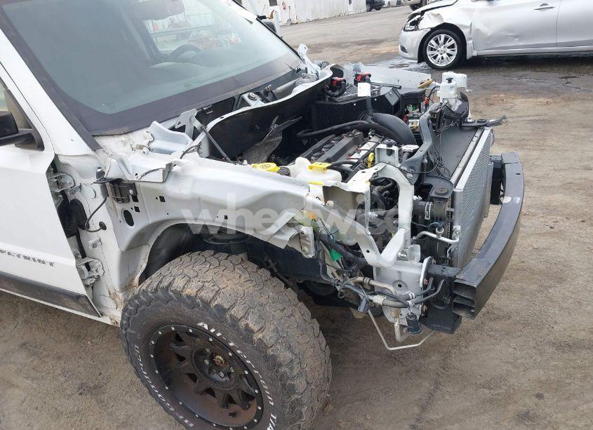 Photo 14 of 2016 Jeep Patriot SPORT (VIN 1C4NJPBA5GD700309)