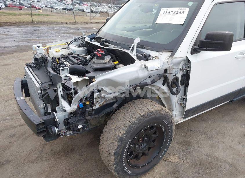 Photo 6 of 2016 Jeep Patriot SPORT (VIN 1C4NJPBA5GD700309)