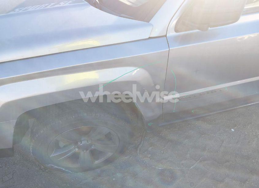 Photo 6 of 2016 Jeep Patriot SPORT SE (VIN 1C4NJPBA5GD738350)