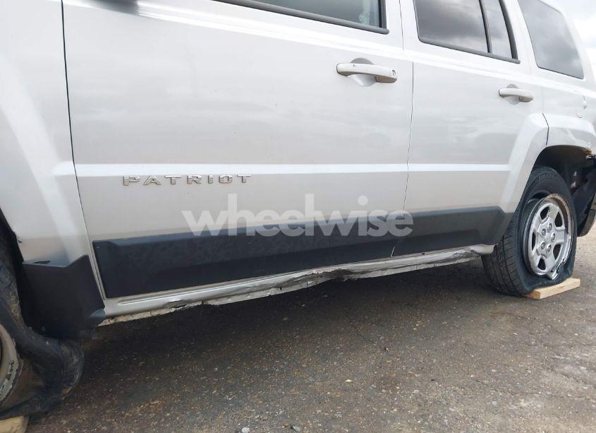 Photo 18 of 2012 Jeep Patriot SPORT (VIN 1C4NJPBA6CD632452)