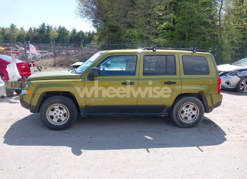 Photo 12 of 2012 Jeep Patriot SPORT (VIN 1C4NJPBA6CD639580)