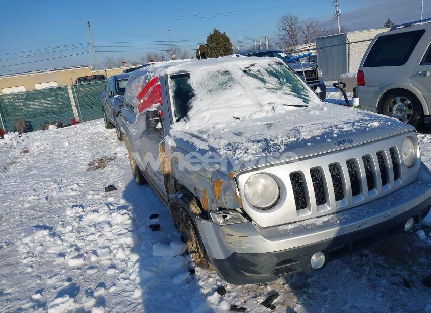 Photo 6 of 2014 Jeep Patriot SPORT (VIN 1C4NJPBA6ED601205)
